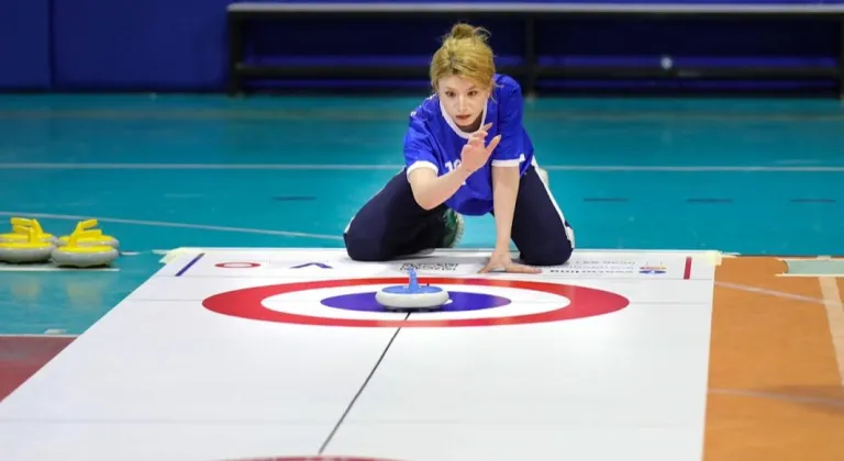 BTÜ Kadın Floor Curling Takımı Türkiye üçüncüsü oldu