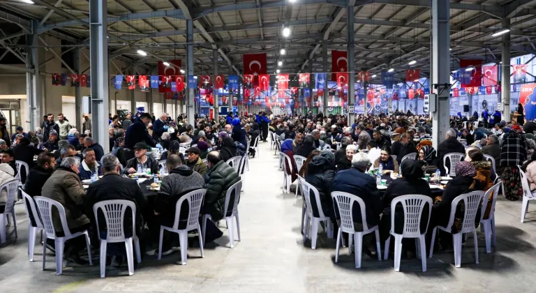 Bursa Büyükşehir'in kardeşlik sofrası Yenişehir'de kuruldu