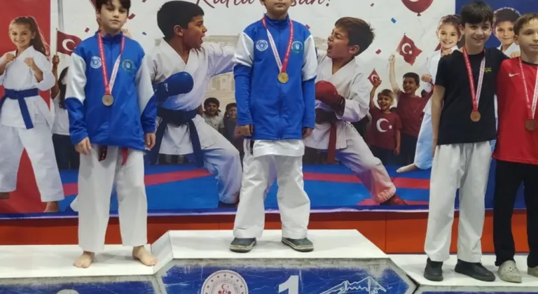 Bursa Büyükşehirli karatecilerden 28 madalya