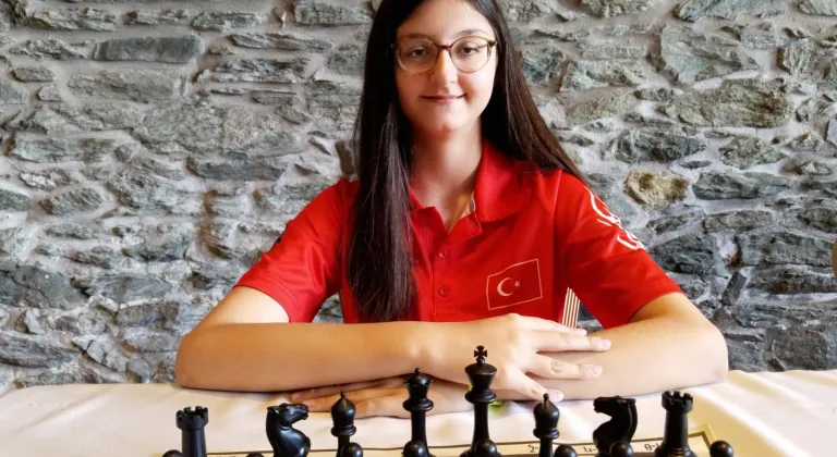 Bursa Büyükşehirli sporcu Arya Aydoğan dünya 4'üncüsü