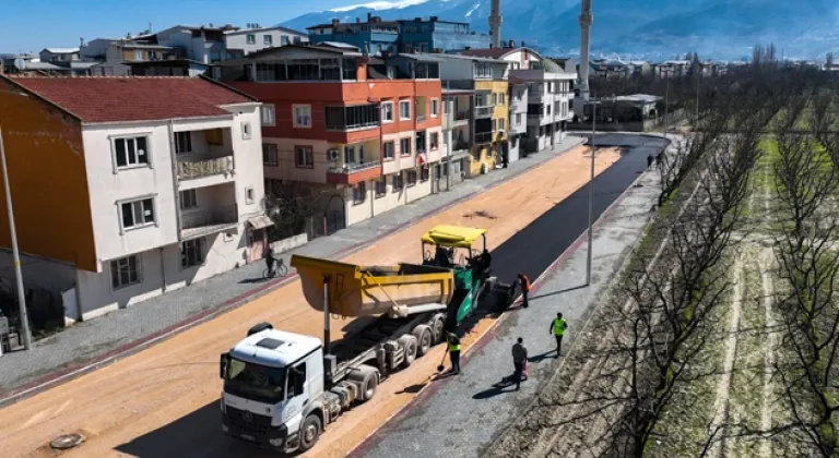 Bursa Gürsu'da yol genişletme çalışmaları sürüyor