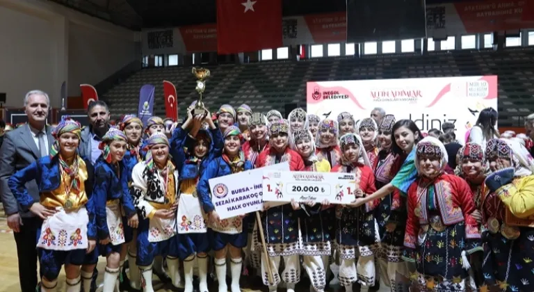 Bursa İnegöl'de 'altın adımlar'da şampiyonlar ödüllendi