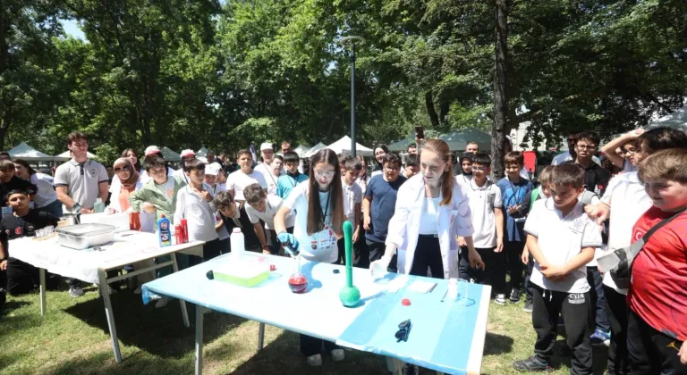 Bursa İnegöl’de Tübitak 4006-C Bilim Festivali coşkusu