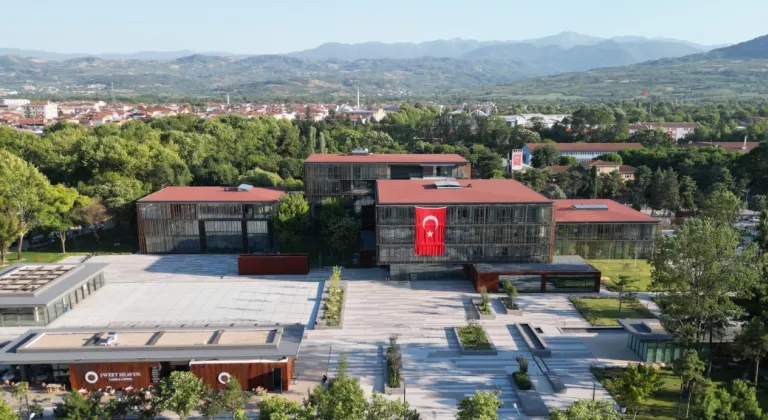Bursa İnegöl’de ücretsiz otoparkların anlık doluluk oranı artık cebinizde