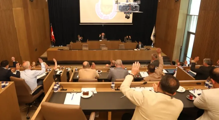 Bursa İnegöl'ün başarılı sporcuları yerel mecliste ödüllendirildi