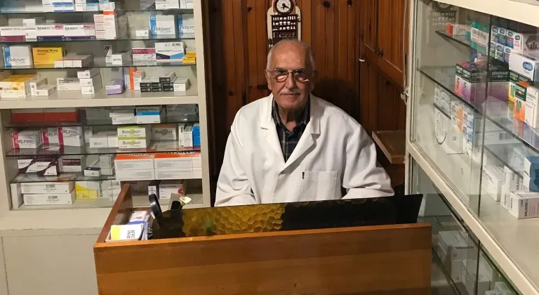 Bursa İznik'te eczacılık ile yarım asırlık şifa yolculuğu