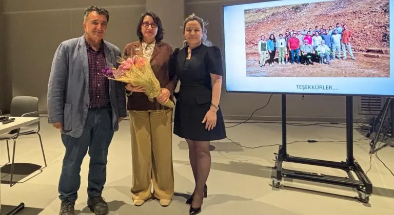 Bursa Nilüfer'de Gölyazı kazıları Pancar Deposu’nda anlatıldı