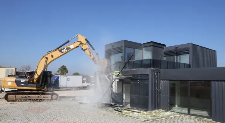 Bursa Nilüfer’de kaçak yapılara geçit yok!