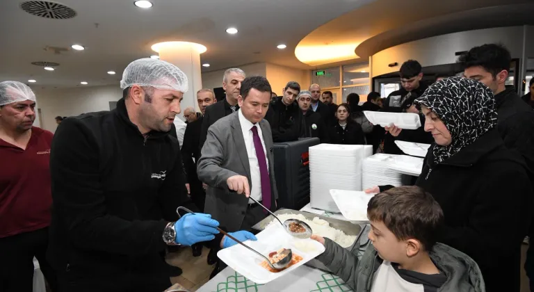 Bursa Osmangazi’de dayanışmanın adresi Demirtaş oldu