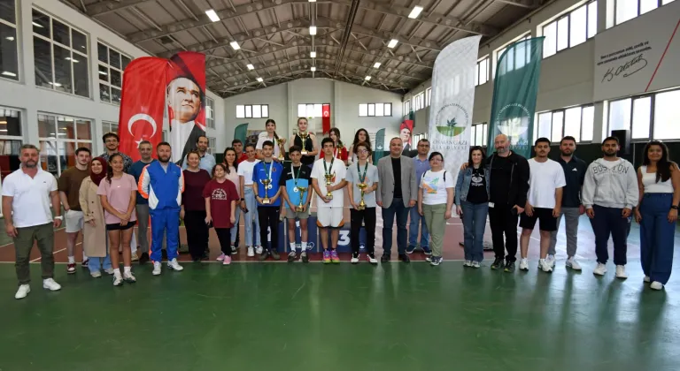 Bursa Osmangazi’de geleceğin raketleri korta çıktı