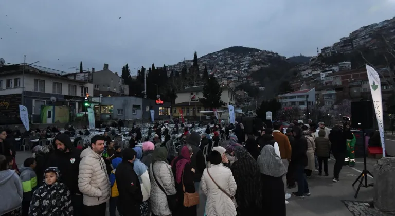 Bursa Osmangazi’de gönül sofraları büyüyor