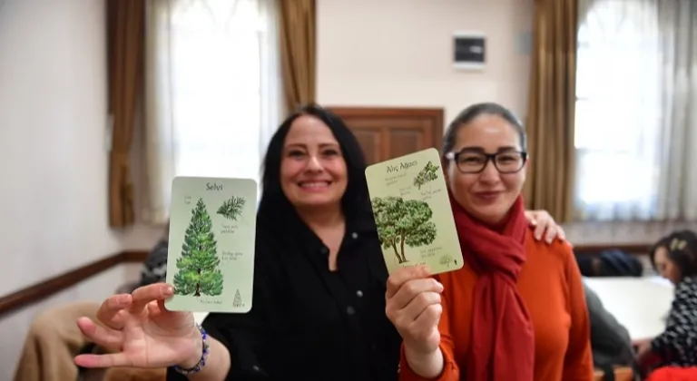 Bursa Osmangazi'de kadınlar haklarını masallarla anlattı