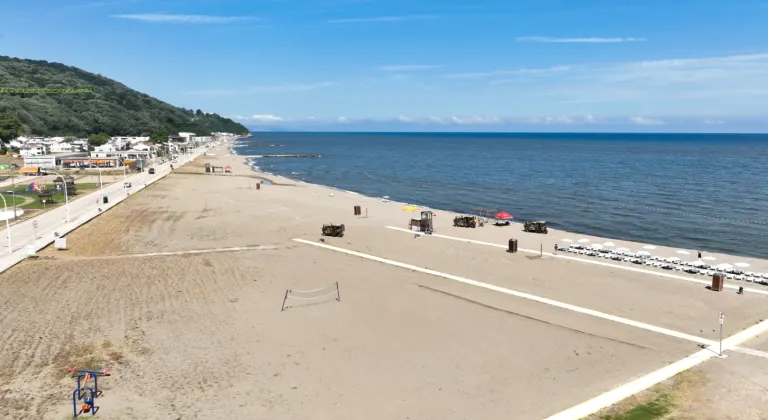Bursa plajlarında konfor artıyor