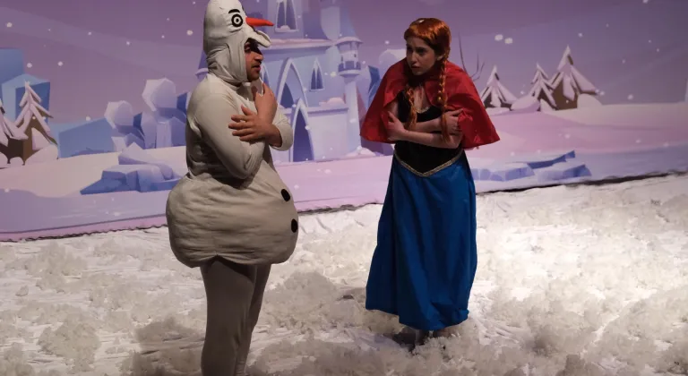 Bursa Yıldırım'da çocukların tiyatro keyfi