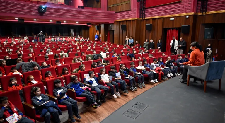 Bursa’da çocuklarla hikaye söyleşisi