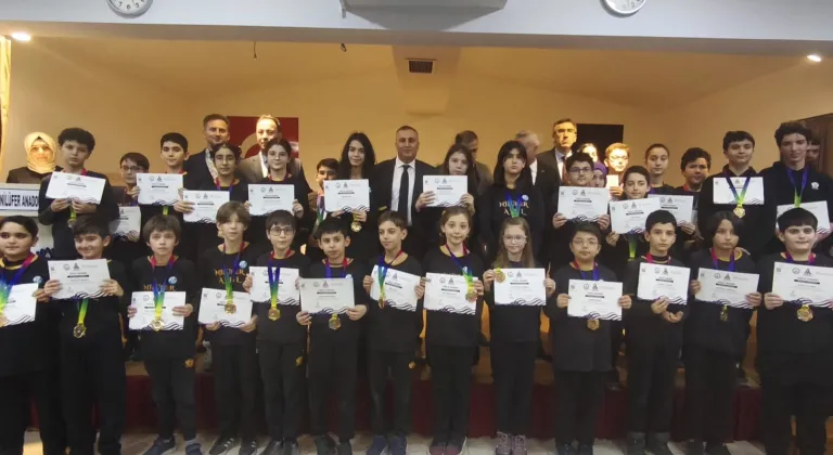 Bursa'da Nilüfer AİHL öğrencilerinden uluslararası matematik başarısı