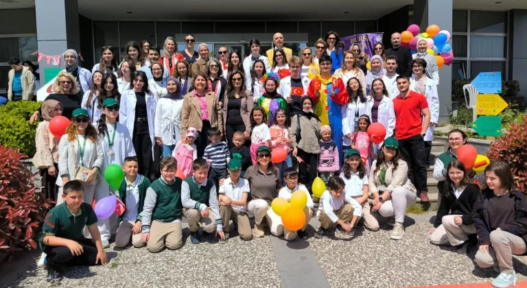 Bursa’da tedavi gören çocuklara 23 Nisan coşkusu