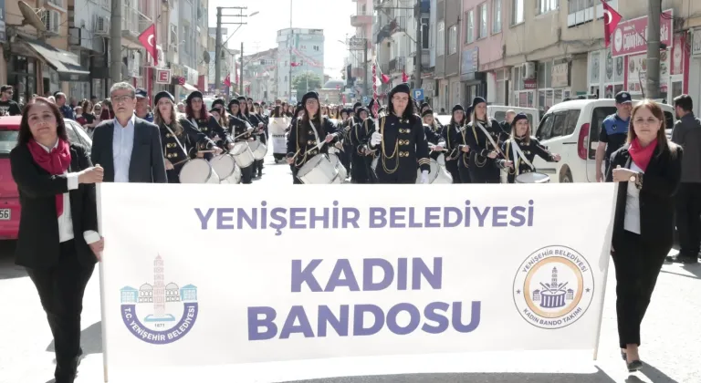 Bursa'da Yenişehir Belediyesi Kadın Bando Takımı kuruldu