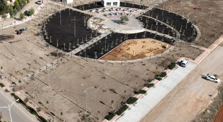 Büyükşehir Belediyesi Döşemealtı’na Yeni Sosyal Alan Kazandırıyor