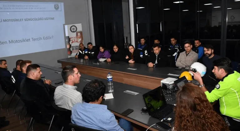 Büyükşehir Çalışanlarına Motorlu Bisiklet Eğitimi Verildi