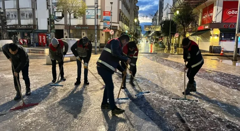 Büyükşehir Ekipleri Yaya Güvenliği İçin Sahada