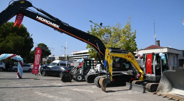 Büyükşehir, İş Makinesi Parkını Güçlendiriyor
