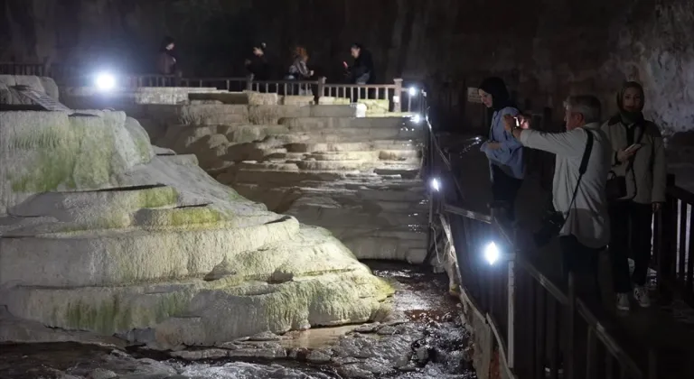 Büyükşehir’den Gençlere Turizm Atağı