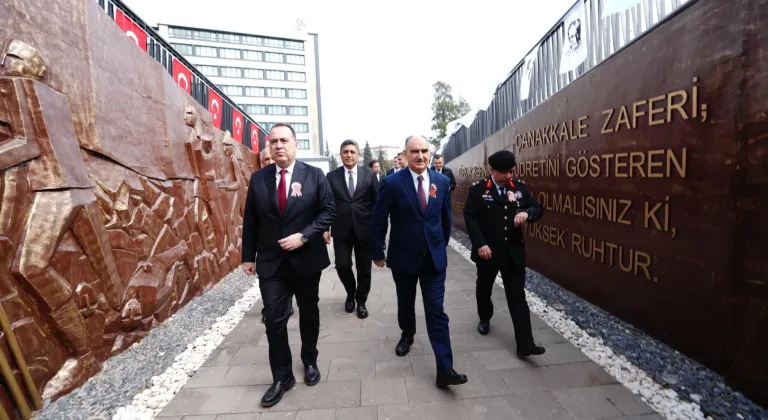 Çanakkale Zaferi’nin 111. yılında şehitler Manisa’da anıldı