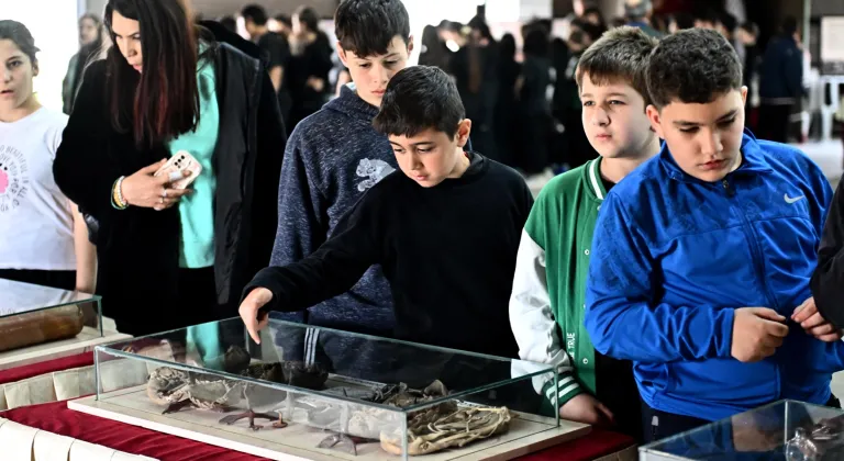 Çanakkale'nin sessiz tanıkları Antalya Muratpaşa'da