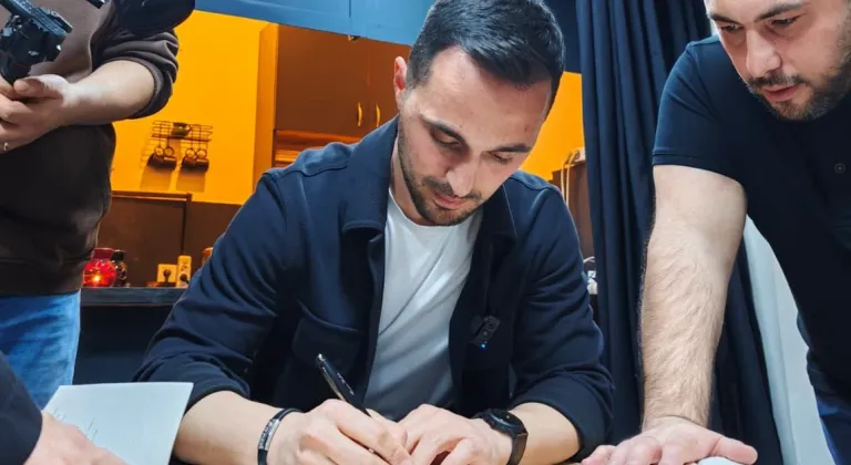 Caner Kaldı ilk romanıyla okurlarıyla buluştu