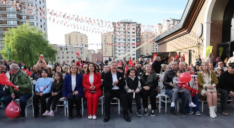 Çarşı Melikgazi'de 19 Mayıs coşkusu