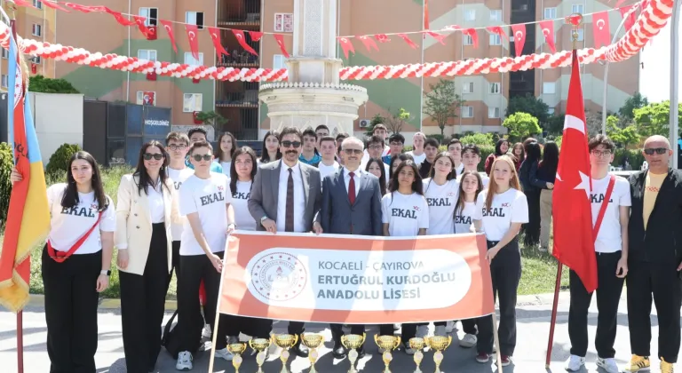 Çayırova’da 19 Mayıs coşkusu