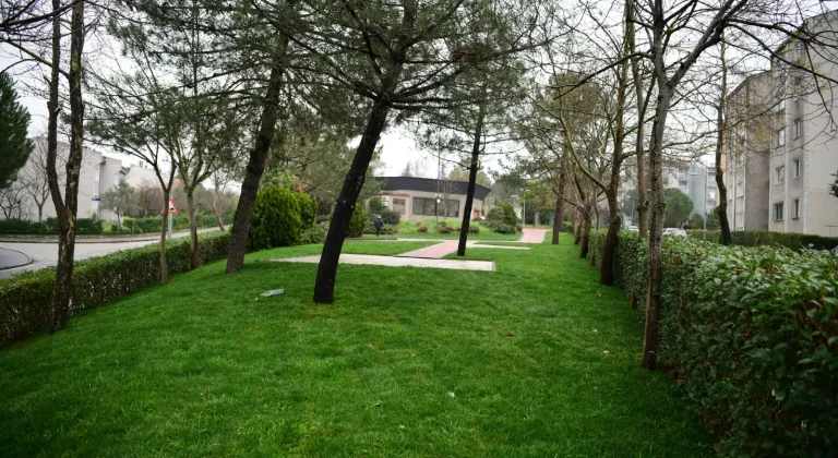 Çayırova’nın parkları yenileniyor