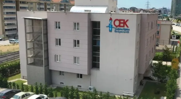 ÇEK, Eğitim ve Barınma Bursunu Birleştiriyor

