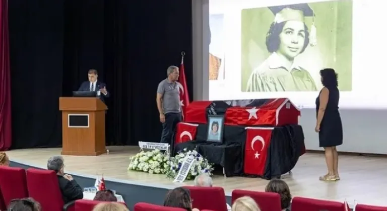 Cemil Tugay’dan Prof. Dr. Emel Tümbay’a İçten Veda









