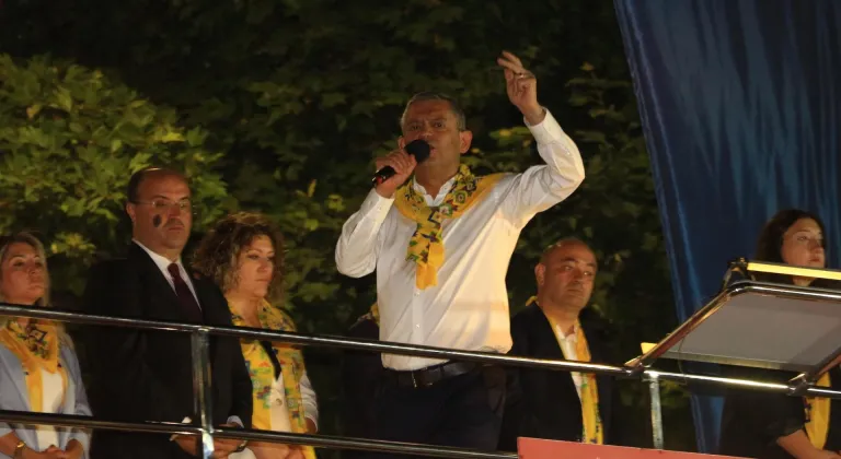 CHP Lideri Özgür Özel: bize DEM'leniyorsun diyenler terör örgütü lideriyle beraber pazarlığa oturdular