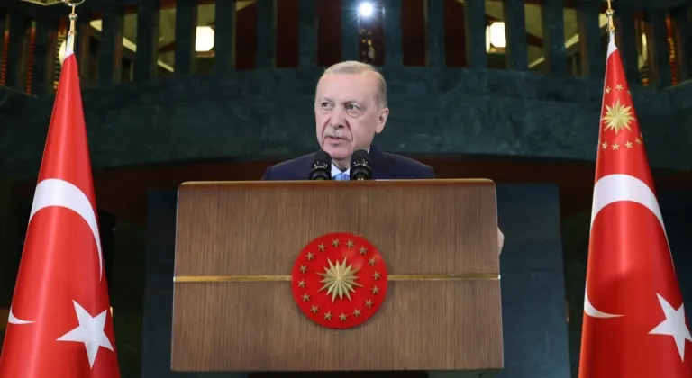 Cumhurbaşkanı Erdoğan: Gazetecilik hakikatin peşinde toplumun pusulasıdır