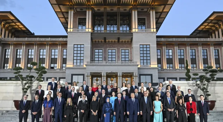 Cumhurbaşkanı Erdoğan’dan Liderler Onuruna Resmi Yemek