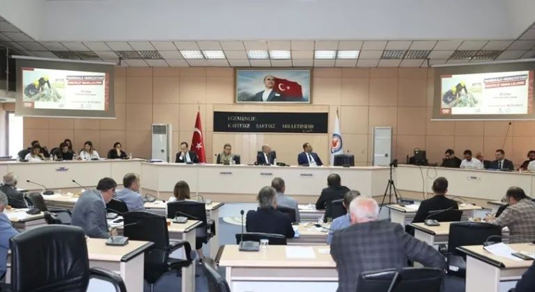 Denizli'de çiftçiye tohum, dar gelirliye bayram desteği