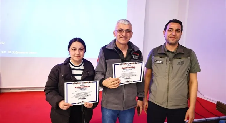 Denizli'de pet satış yerlerine eğitim desteği