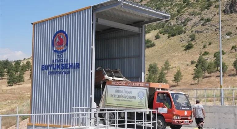 Denizli’de vahşi depolama uygulaması tarih oldu