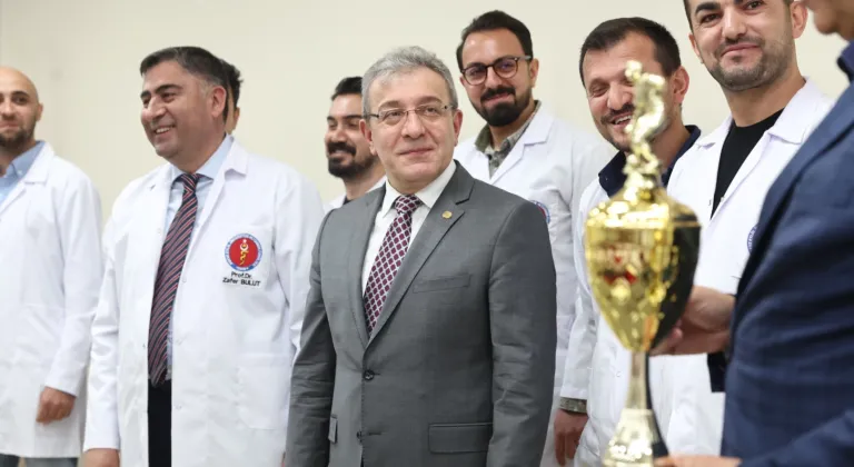 DEÜ Veteriner Fakültesi’nde beyaz önlük heyecanı