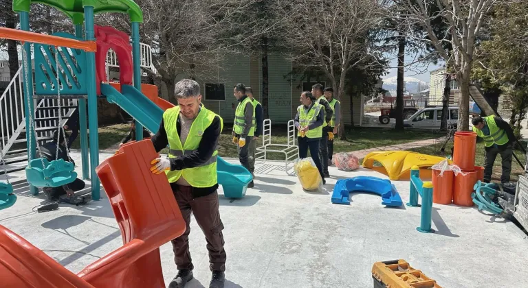 Doğanşehir’de Çocuklar İçin Oyun Alanı Çalışmaları İncelendi