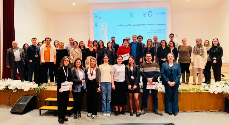 Dokuz Eylül'de bilimin pusulası 'Etik' oldu