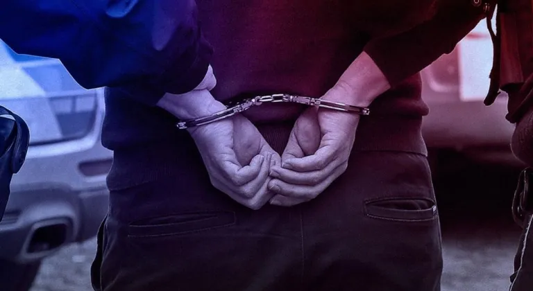 Döşemealtı Belediyesine yönelik yolsuzluk soruşturmasında 10 gözaltı