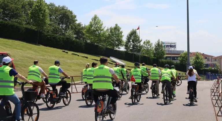 Dünya Bisiklet Günü’nde sağlıklı yaşam için pedal çevirdiler