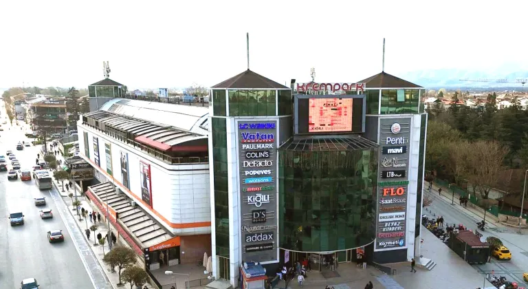 Düzce’de Krempark AVM'ye mühür!