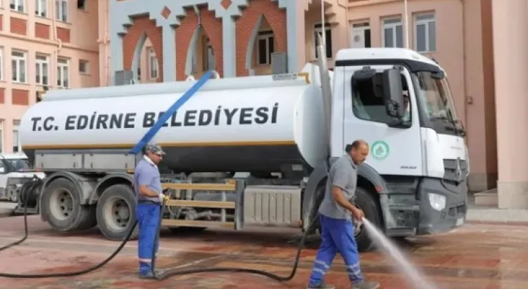 Edirne, Eğitim Yılı Öncesi Okul ve Çevre Düzenlemelerini Bitiriyor