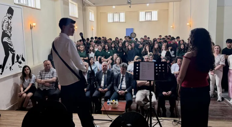 Edirne Keşan'da Yusuf Çapraz Anadolu Lisesi’nde muhteşem şenlik
