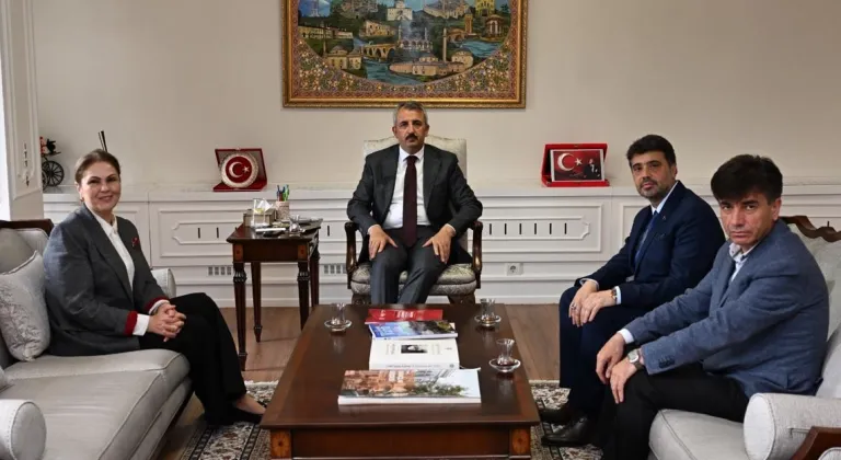 Edirne ve Keşan'ın projelerini Vali Sezer'le görüştüler